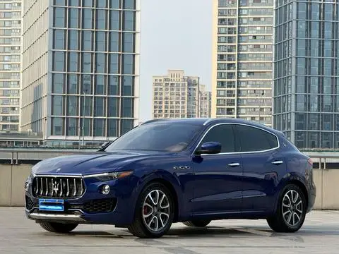 Maserati Levante 2017 — фото 1