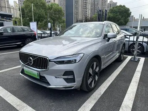 Volvo XC60 PHEV 2024