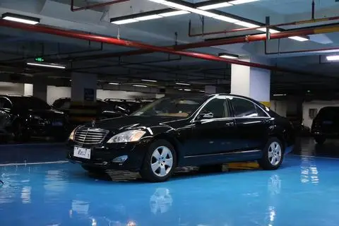 Mercedes-Benz S-Class 2008
