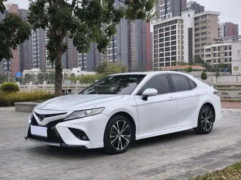 Toyota Camry 2019