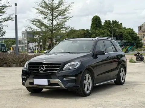 Mercedes-Benz M-Class 2015
