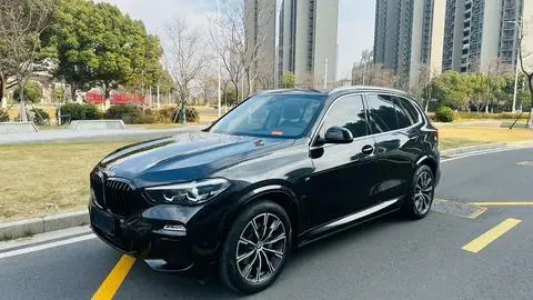 BMW X5 2021