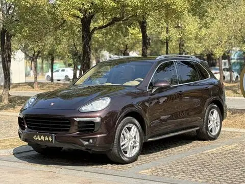 Porsche Cayenne 2016