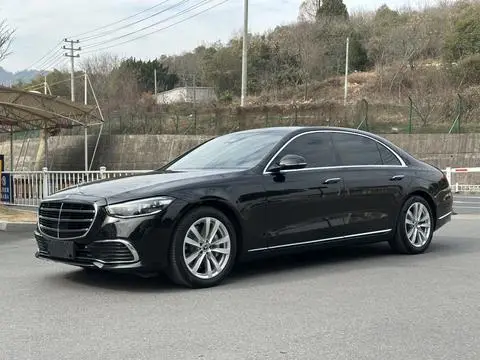 Mercedes-Benz S-Class 2022