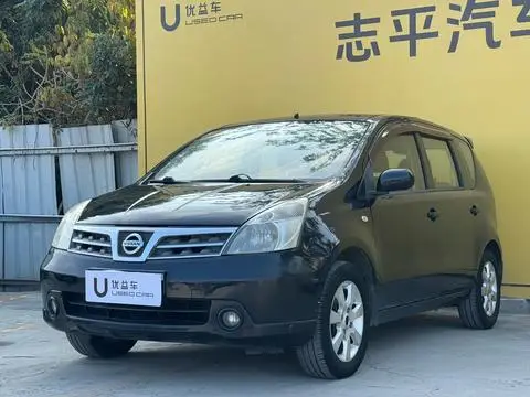 Nissan 骊威 2010