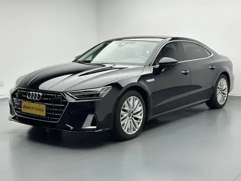 Audi A7L 2024 — фото 1