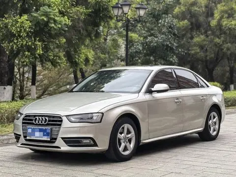 Audi A4L 2015