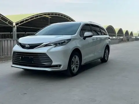 Toyota 赛那 2021