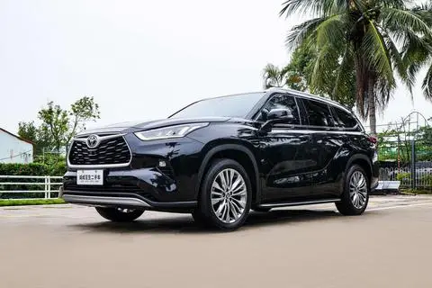 Toyota Highlander 2024