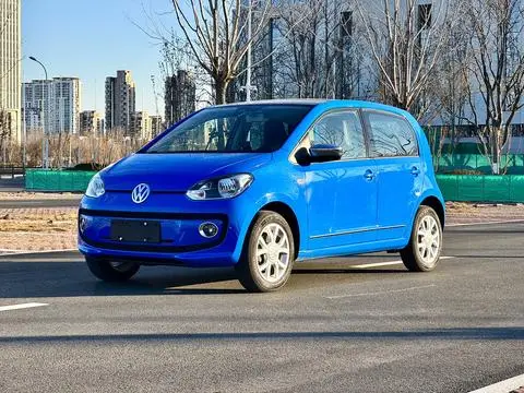 Volkswagen up! 2015