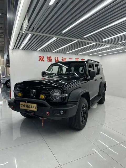 TANK 300 2021