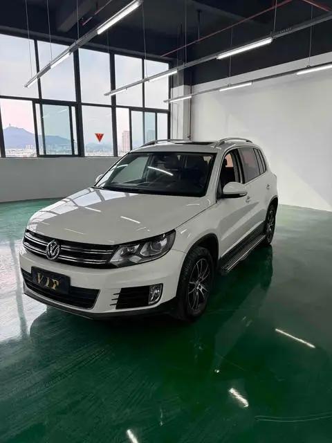 Volkswagen Tiguan 2015