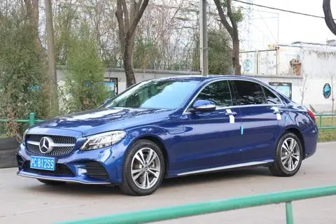 Mercedes-Benz C-Class 2019