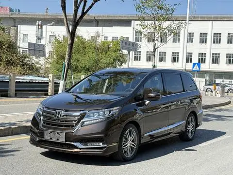 Honda 艾力绅 2019