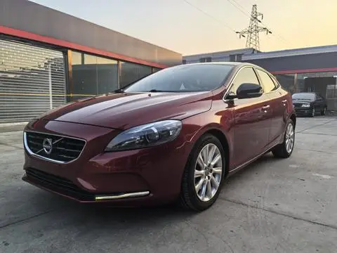 Volvo V40 2013