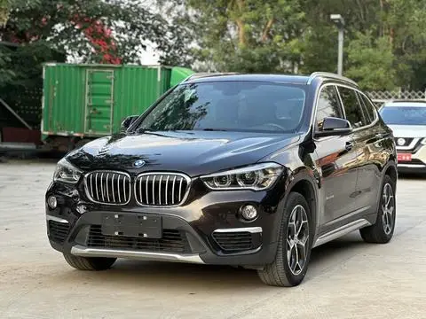 BMW X1 2018 — фото 1