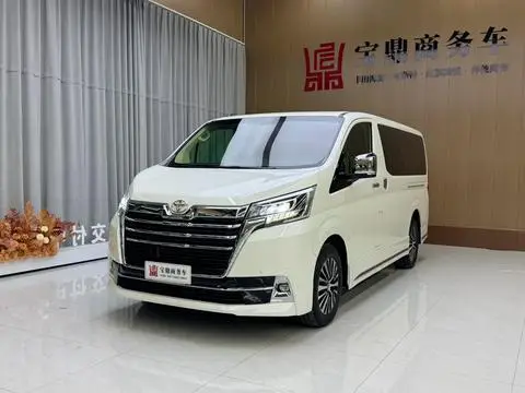 Toyota Granvia(海外) 2023