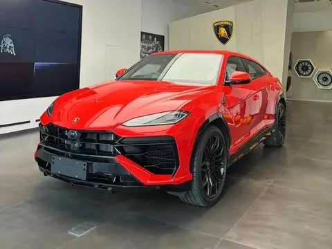 Lamborghini Urus SE 2025