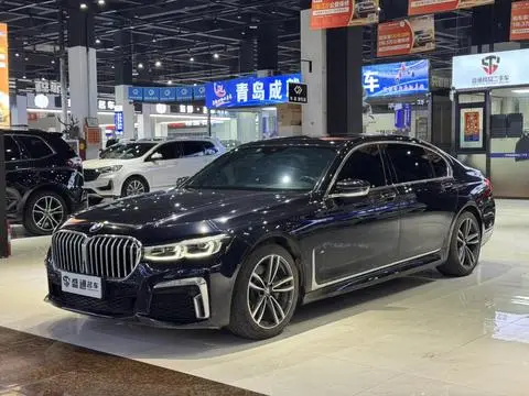 BMW 7 Series 2021 — фото 1