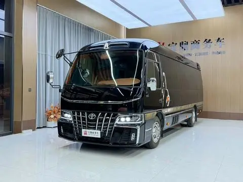 Toyota 柯斯达 2022