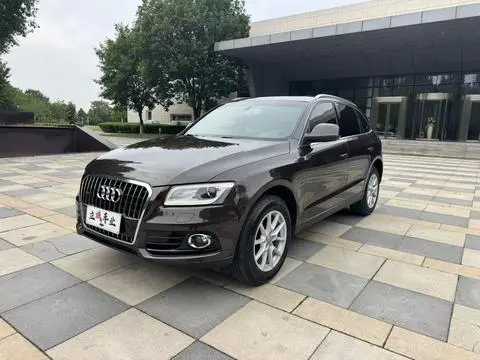 Audi Q5 2015 — фото 1