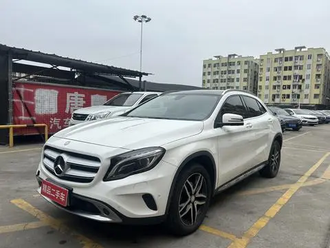 Mercedes-Benz GLA 2016