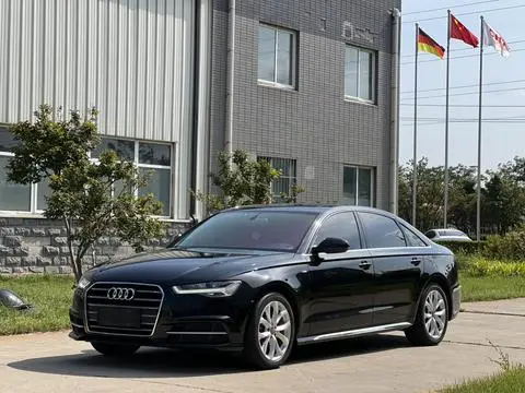 Audi A6L 2018 — фото 1