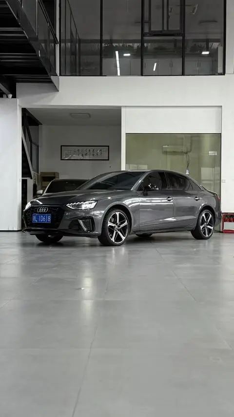 Audi A4L 2024