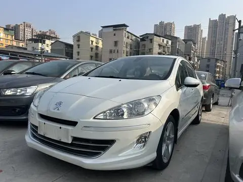 Peugeot 408 2013