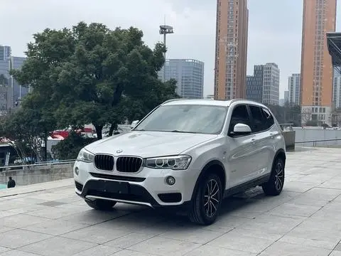 BMW X3 2016 — фото 1