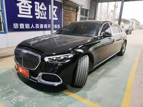 Mercedes-Benz 迈巴赫S-Class 2023