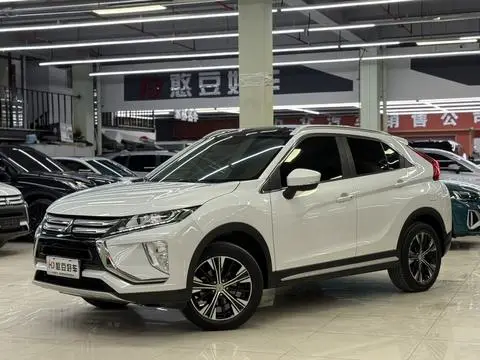 Mitsubishi 奕歌 2021