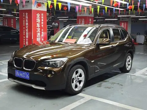 BMW X1 2010 — фото 1