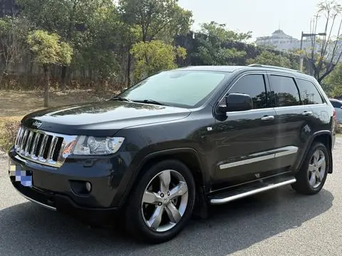 Jeep 大切诺基 2011