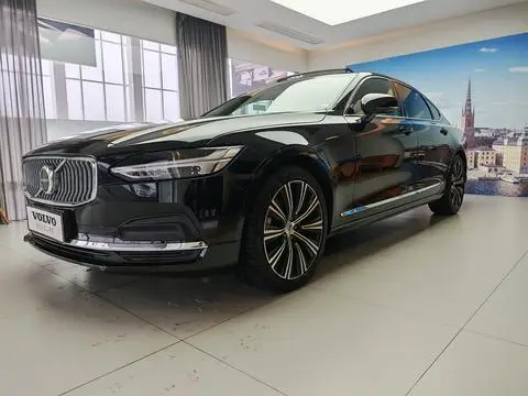 Volvo S90 2025