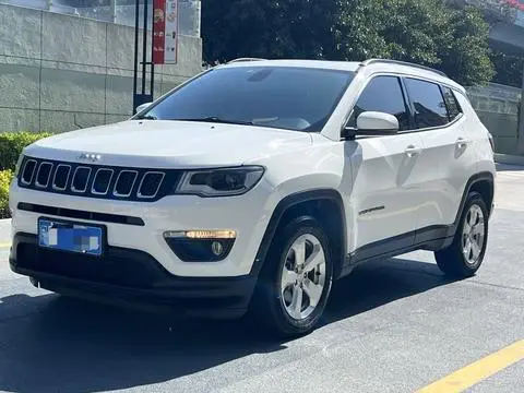 Jeep 指南者 2017