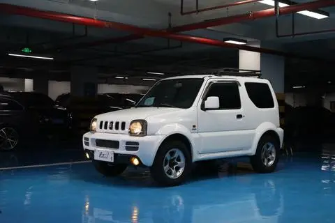 Suzuki 吉姆尼 2012