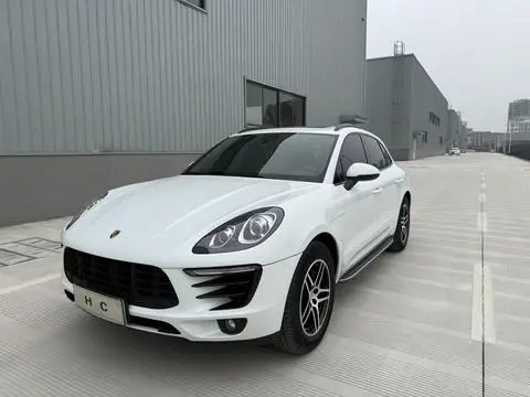 Porsche Macan 2017 — фото 1