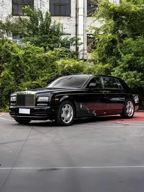 Rolls Royce 幻影 2013