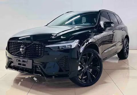 Volvo XC60 PHEV 2025