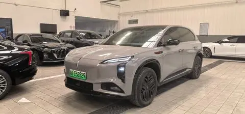Hongqi 天工08 2025