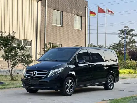 Mercedes-Benz V-Class 2020 — фото 1