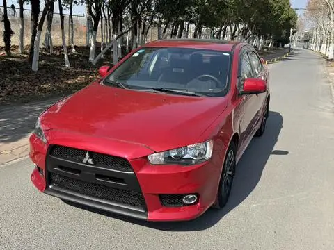 Mitsubishi 翼神 2012
