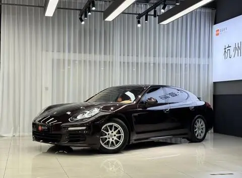 Porsche Panamera 2014