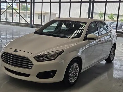 Ford Escort 2015