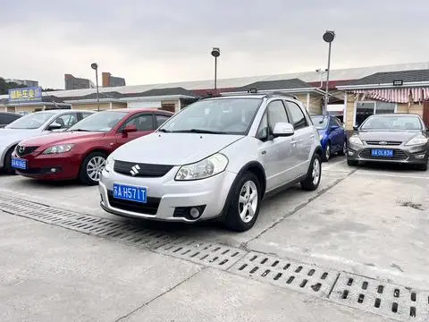 Suzuki 天语 SX4 2010