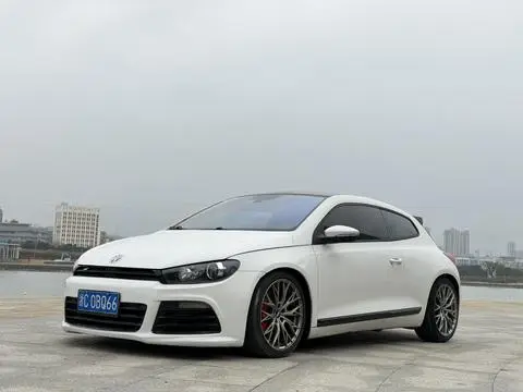 Volkswagen 尚酷 2010