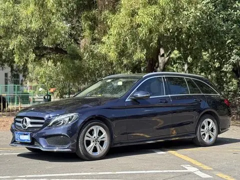 Mercedes-Benz C-Class 2018