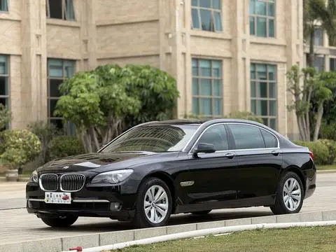 BMW 7 Series 2011