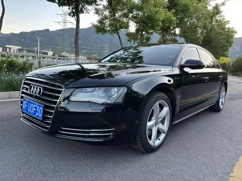 Audi A8 2012